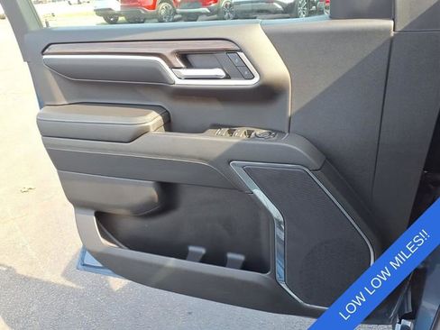 Used 2024 Chevrolet Silverado 1500 LT image 16