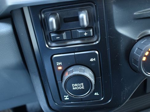 New 2026 Ford F250 XLT image 19