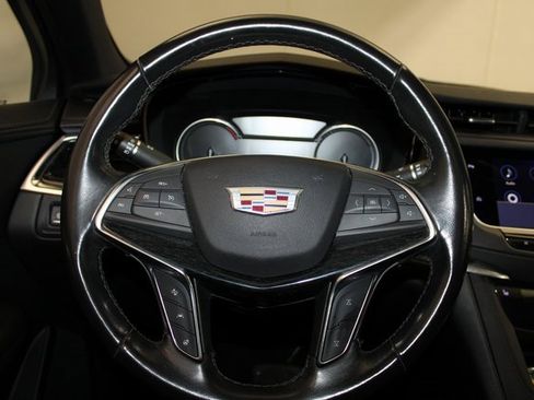 Certified 2022 Cadillac XT5 Premium Luxury image 20