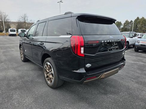 Certified 2025 Ford Expedition King Ranch image 3