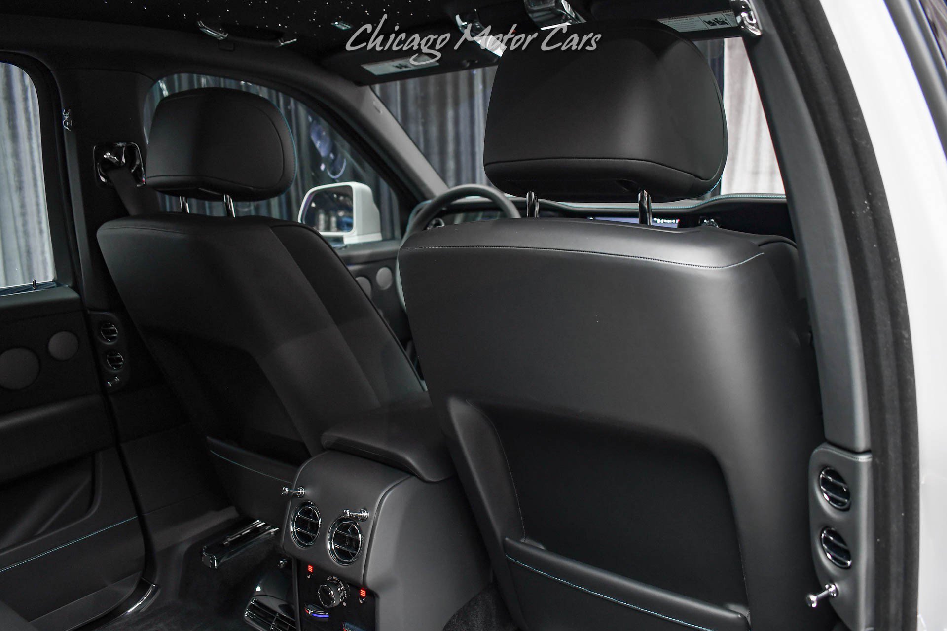 Used 2027 Rolls-Royce Cullinan AWD/4WD image 30