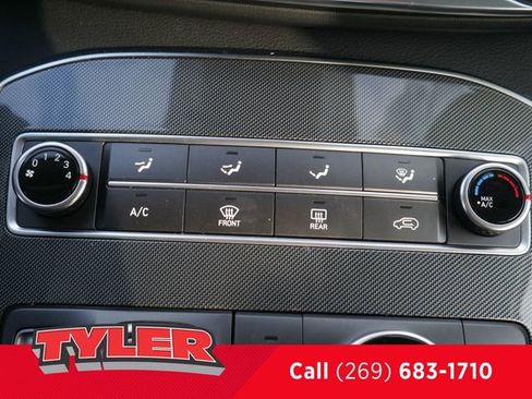 Used 2022 Hyundai Santa Fe SEL image 32