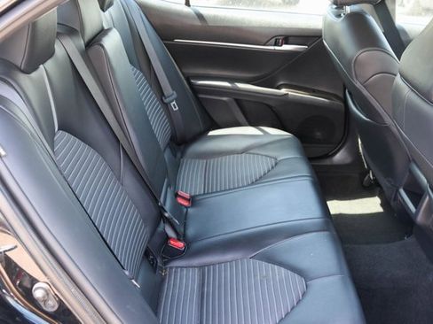 Used 2023 Toyota Camry SE image 15