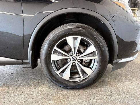 Used 2024 Nissan Murano SV AWD/4WD image 25