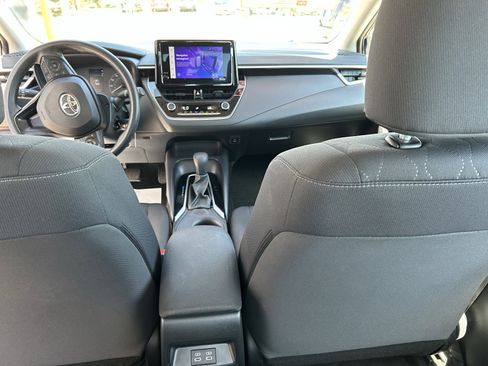 Certified 2024 Toyota Corolla LE image 22