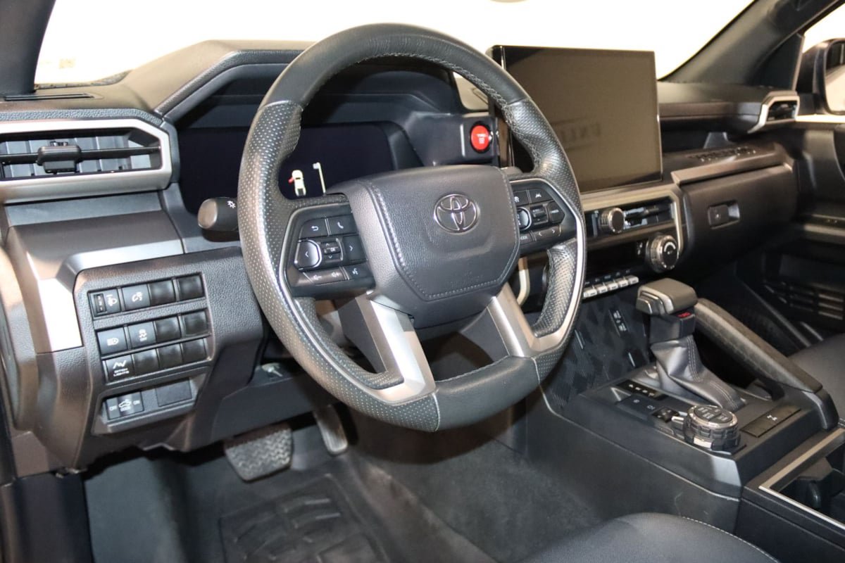 Used 2024 Toyota Tacoma TRD Off-Road AWD/4WD image 37