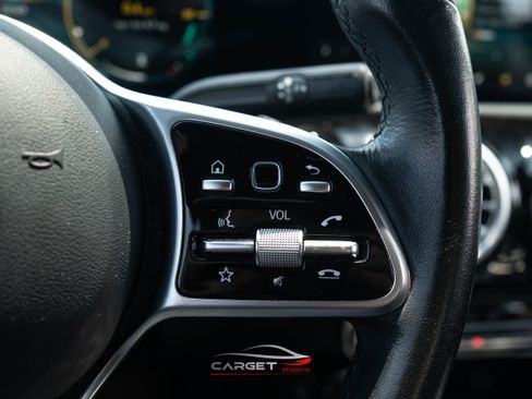 Used 2020 Mercedes-Benz CLA 250 w/ Premium Package image 25