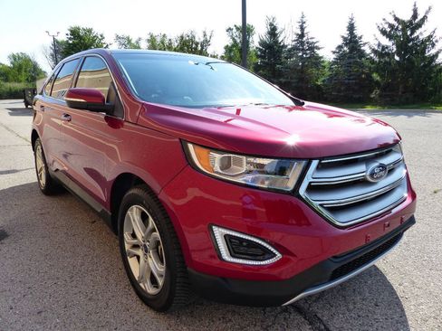 Used 2018 Ford Edge Titanium w/ Equipment Group 301A AWD/4WD image 13