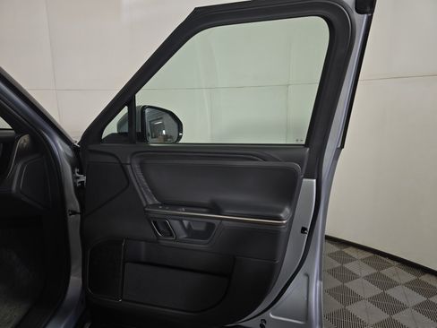 Used 2024 Rivian R1S Adventure AWD/4WD image 18
