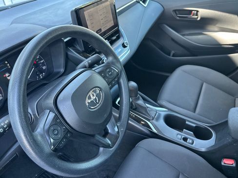 Used 2024 Toyota Corolla LE FWD image 10