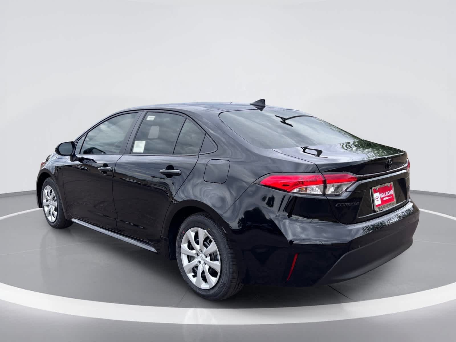 New 2027 Toyota Corolla LE FWD image 3