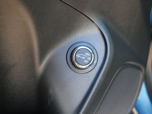 Used 2024 Buick Encore GX Preferred AWD/4WD image 15