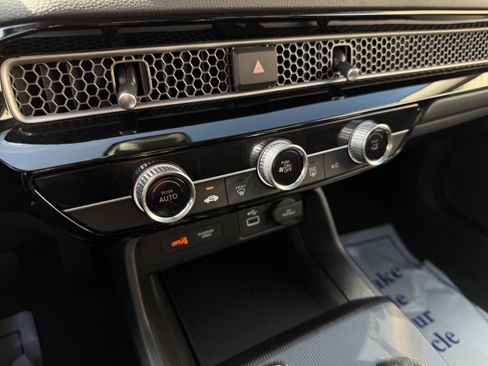 Used 2023 Honda Civic LX image 23