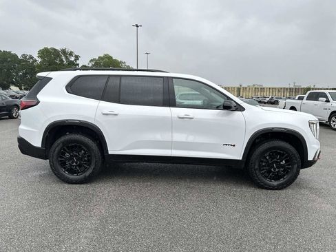Used 2025 GMC Acadia AT4 w/ LPO, Floor Liner Package AWD/4WD image 8