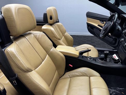 Used 2011 BMW M3 Convertible image 54