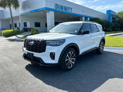 Used 2025 Ford Explorer ST-Line w/ Premium Package