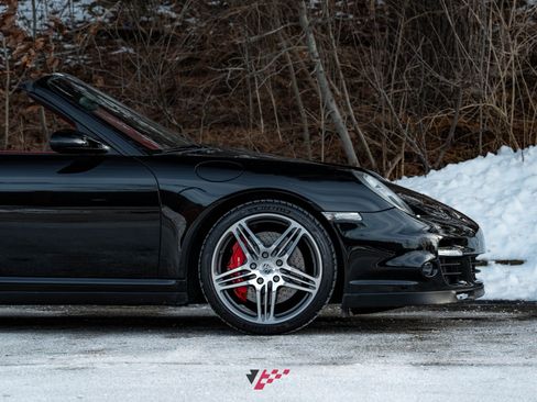 Used 2008 Porsche 911 Turbo image 11