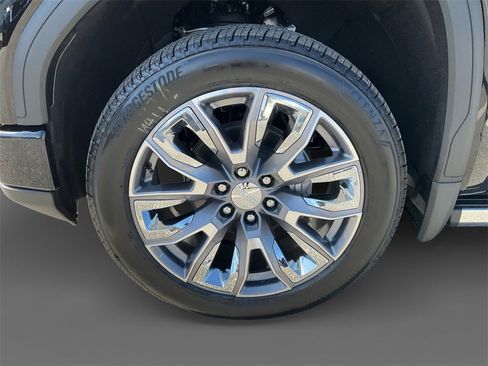 New 2026 GMC Sierra 1500 Denali w/ Denali Reserve Package image 13