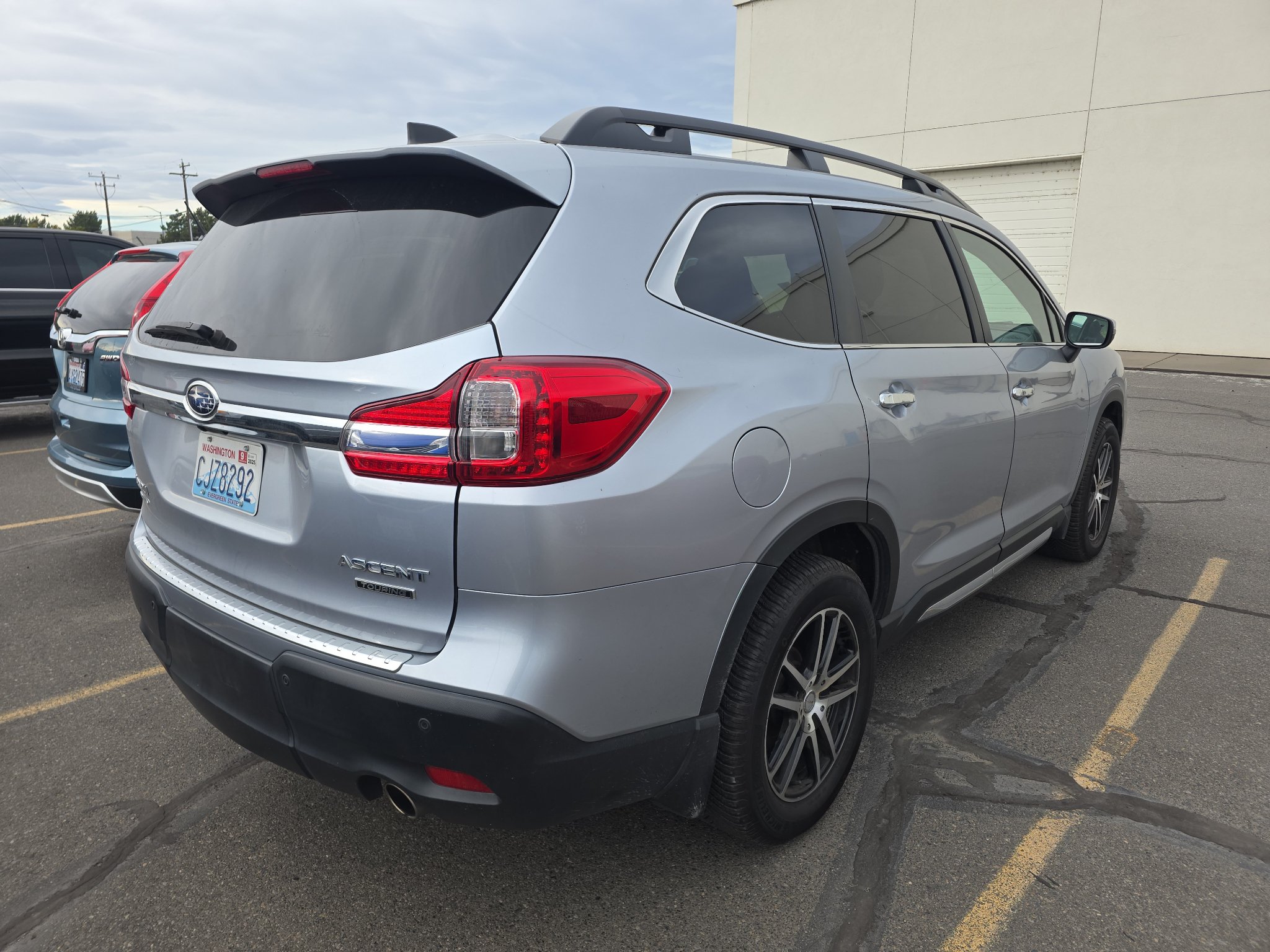 Used 2022 Subaru Ascent Touring w/ Popular Package #2A AWD/4WD image 4