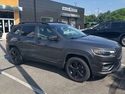 Used 2020 Jeep Cherokee Latitude Plus AWD/4WD image 1