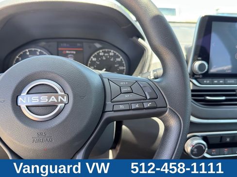 Used 2025 Nissan Altima 2.5 S FWD image 20