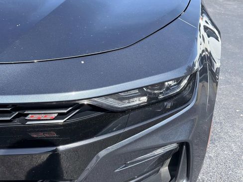 Used 2019 Chevrolet Camaro SS RWD image 10
