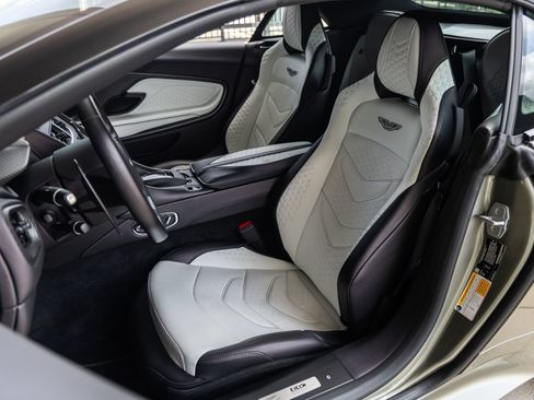 Used 2023 Aston Martin DBS Superleggera Volante RWD image 36