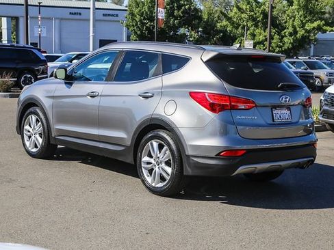 Used 2014 Hyundai Santa Fe Sport 2.0T w/ Technology Package 05 FWD image 2
