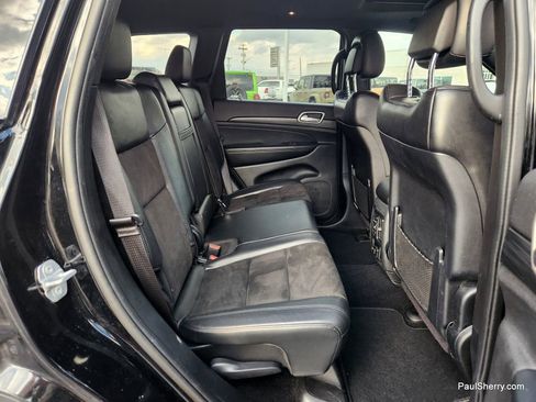 Used 2020 Jeep Grand Cherokee Altitude image 42