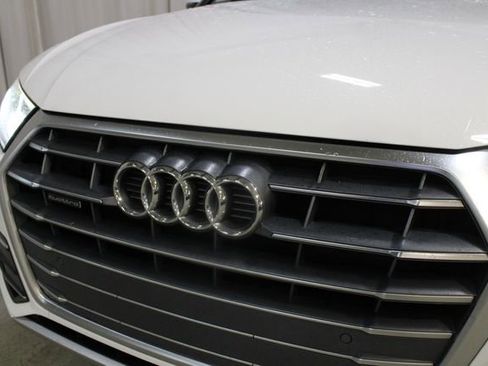 Used 2018 Audi Q5 2.0T Premium Plus w/ Premium Plus Package AWD/4WD image 34