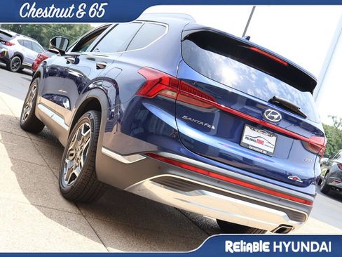 Certified 2023 Hyundai Santa Fe Limited FWD image 4