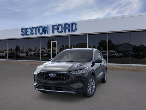 New 2025 Ford Escape Active w/ Active Premium Tech Pack AWD/4WD image 2