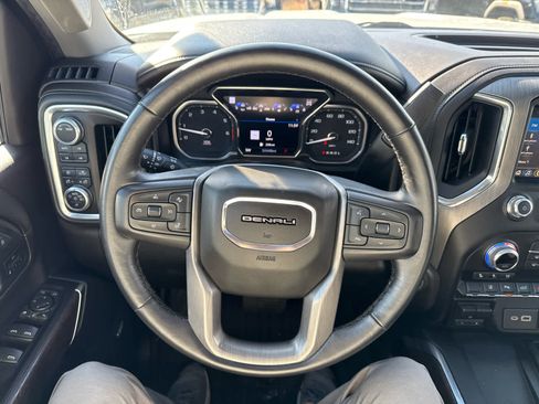 Certified 2020 GMC Sierra 2500 Denali w/ Denali Ultimate Package image 19