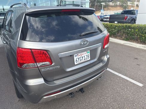 Used 2013 Kia Sorento SX w/ SX Premium Pkg AWD/4WD image 5