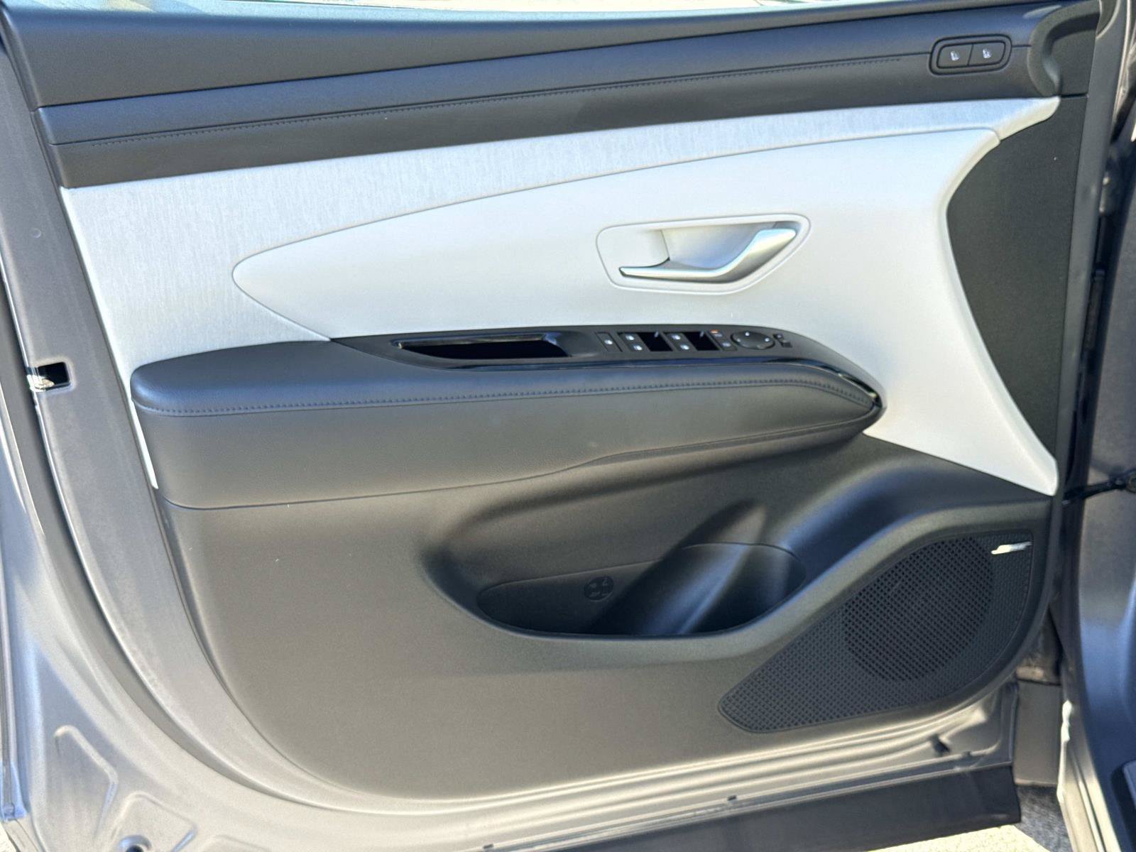 New 2026 Hyundai Tucson Limited AWD/4WD image 9