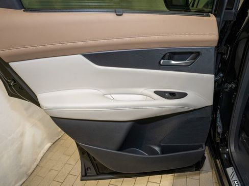 New 2026 Nissan Murano Platinum image 12