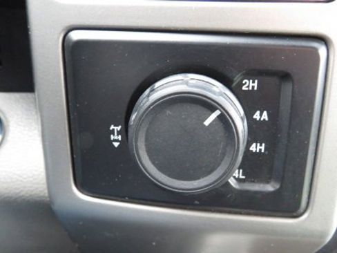 Used 2015 Ford F150 Lariat w/ Equipment Group 502A Luxury image 20