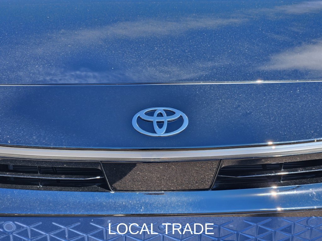 Used 2023 Toyota Crown Platinum AWD/4WD image 14