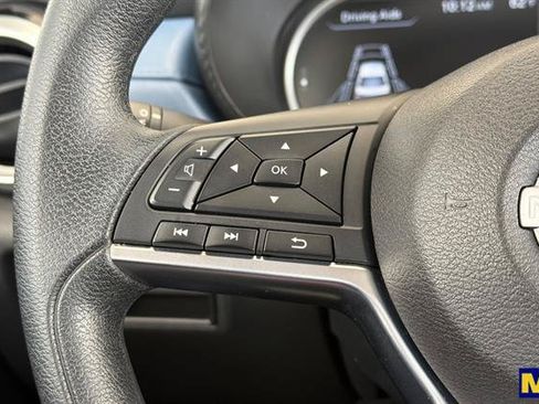 Used 2025 Nissan Versa SV FWD image 29