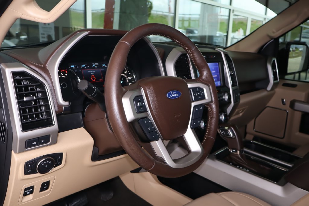 Used 2019 Ford F150 Lariat w/ Equipment Group 502A Luxury AWD/4WD image 17