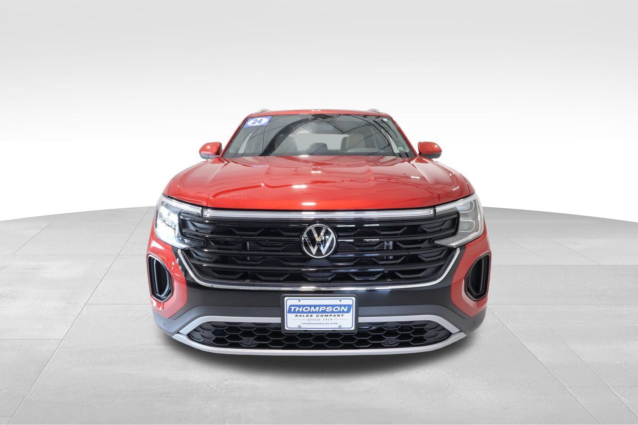 Used 2024 Volkswagen Atlas Cross Sport SE AWD/4WD image 7