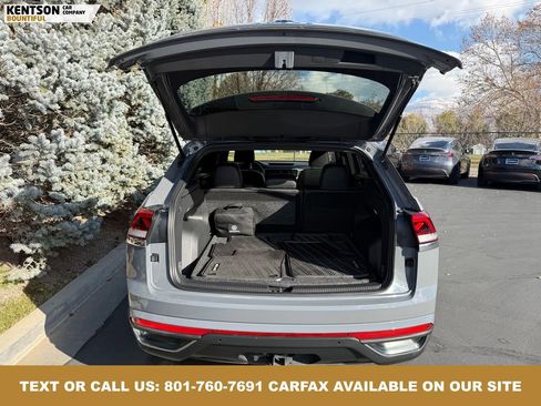 Used 2022 Volkswagen Atlas Cross Sport SE image 34