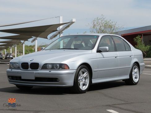 Used 2002 BMW 540i Sedan image 7