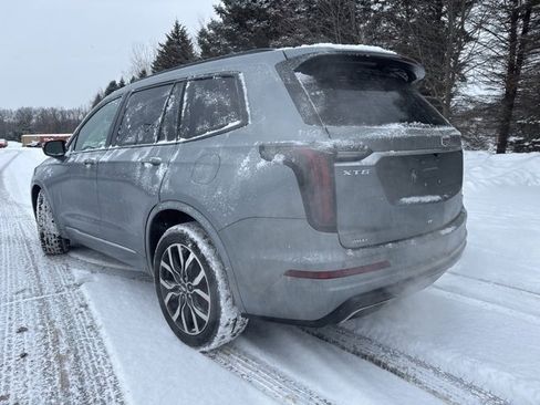 Used 2023 Cadillac XT6 Sport w/ LPO, Floor Liner Package image 4