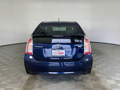 Used 2014 Toyota Prius Three w/ Solar Roof Package image 22
