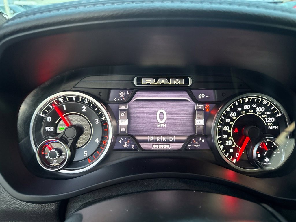 Used 2021 RAM 2500 Laramie w/ Night Edition AWD/4WD image 8