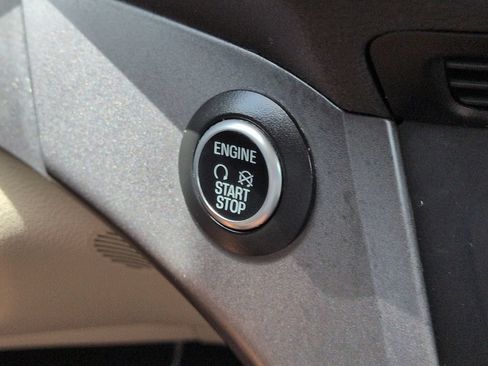 Used 2019 Ford Escape SE FWD image 29