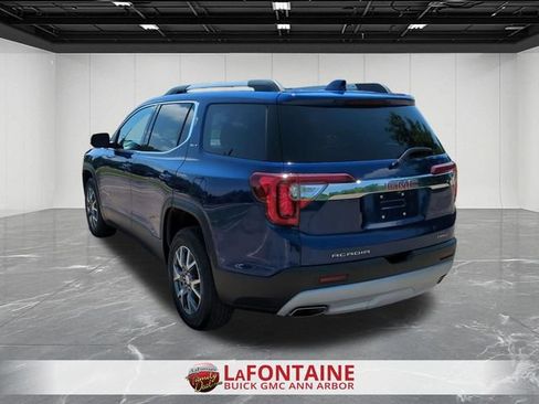 Certified 2023 GMC Acadia SLT w/ Preferred Package AWD/4WD image 6