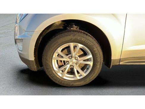 Used 2017 Chevrolet Equinox LT w/ Convenience Package image 34