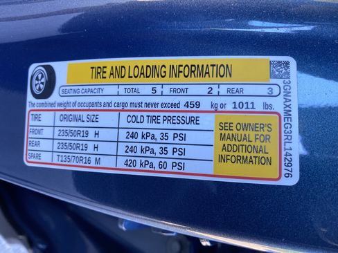 Used 2024 Chevrolet Equinox RS FWD image 37